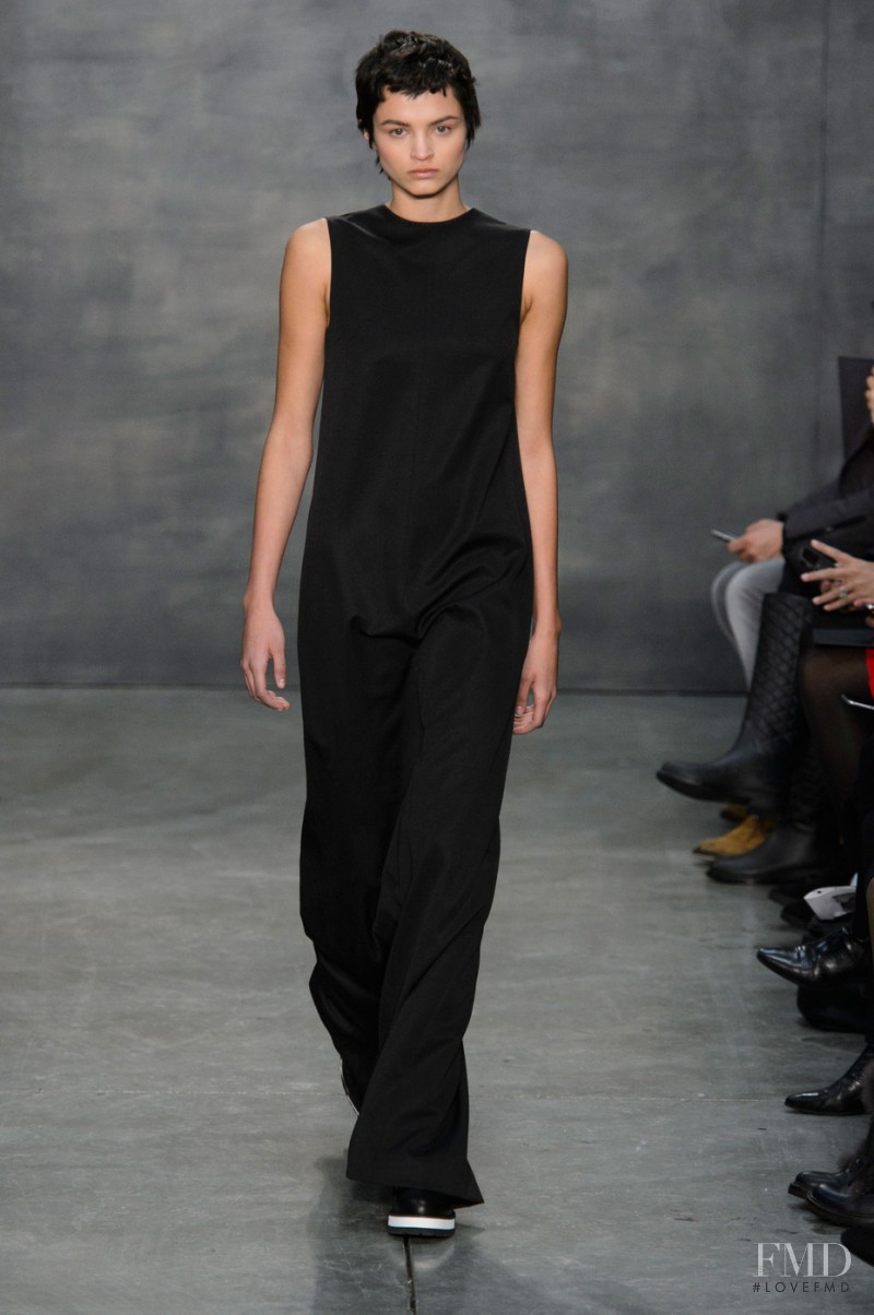 Isabella Emmack featured in  the Vera Wang fashion show for Autumn/Winter 2015