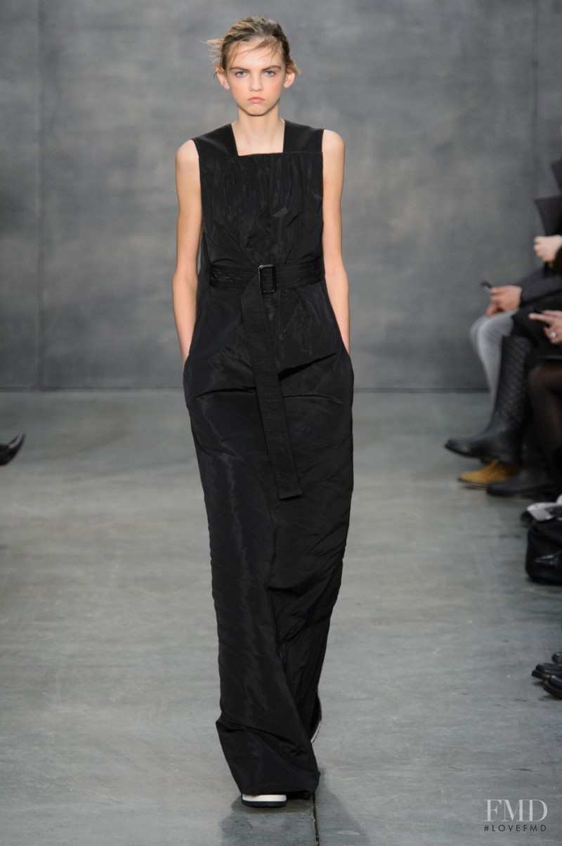 Molly Bair featured in  the Vera Wang fashion show for Autumn/Winter 2015