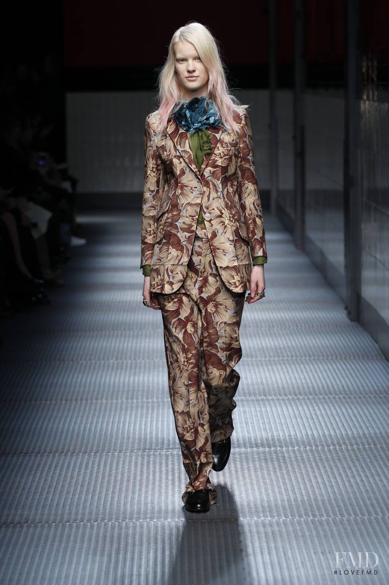 Linn Arvidsson featured in  the Gucci fashion show for Autumn/Winter 2015