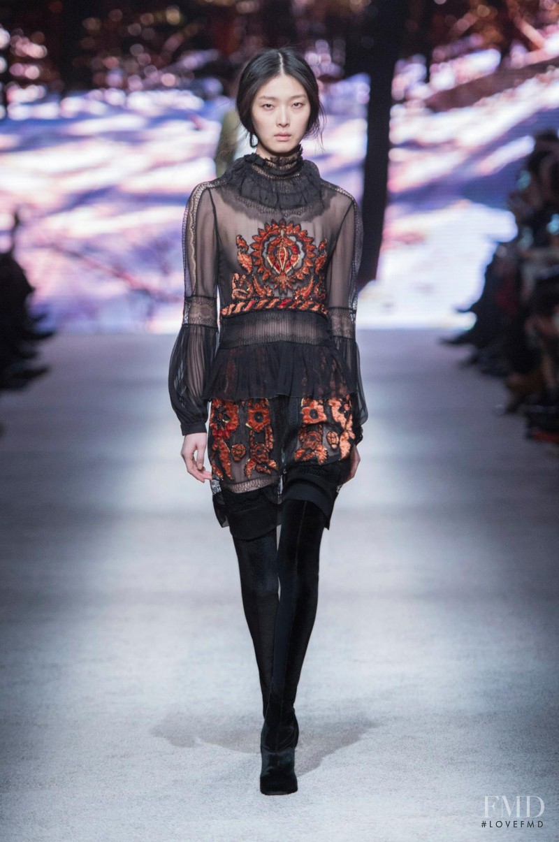 Alberta Ferretti fashion show for Autumn/Winter 2015