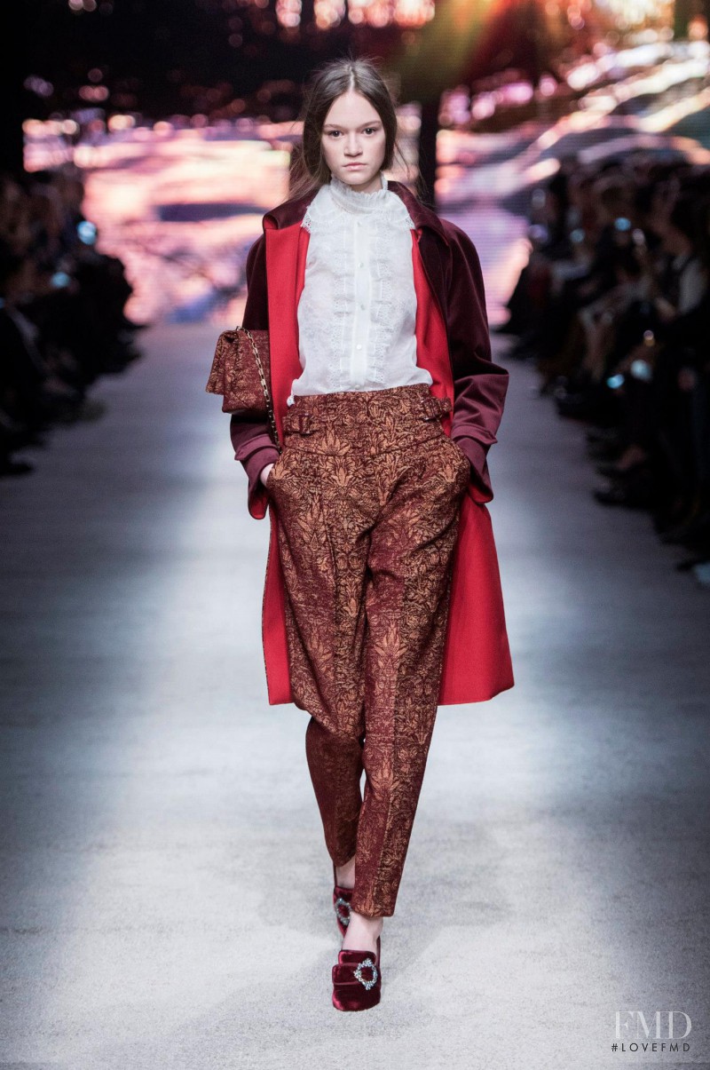 Alberta Ferretti fashion show for Autumn/Winter 2015