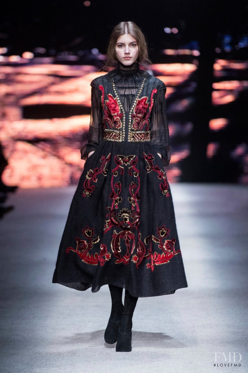 Valery Kaufman featured in  the Alberta Ferretti fashion show for Autumn/Winter 2015