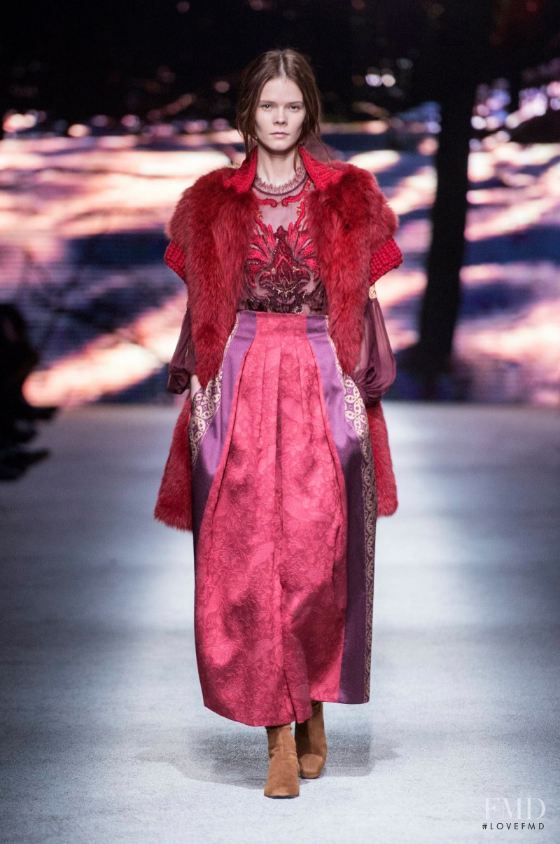 Alberta Ferretti fashion show for Autumn/Winter 2015