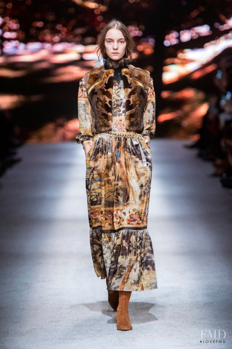 Irina Liss featured in  the Alberta Ferretti fashion show for Autumn/Winter 2015