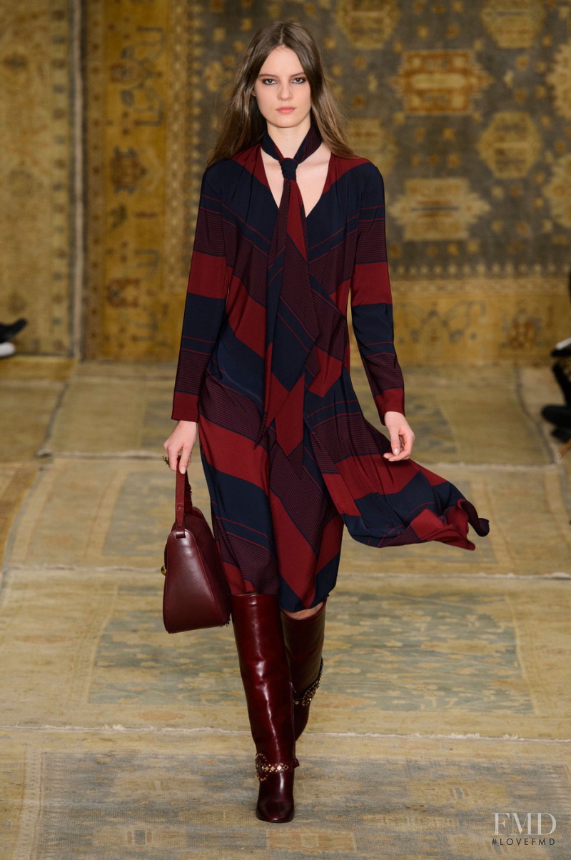 Tilda Lindstam featured in  the Tory Burch fashion show for Autumn/Winter 2015