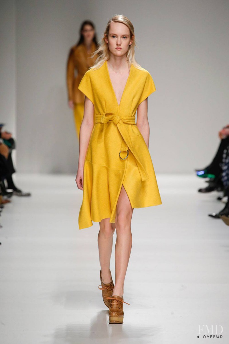 Harleth Kuusik featured in  the Sportmax fashion show for Autumn/Winter 2015