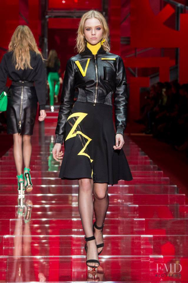 Sasha Luss featured in  the Versace fashion show for Autumn/Winter 2015