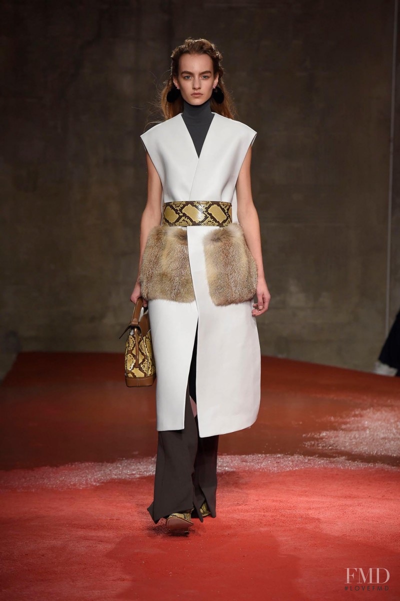 Maartje Verhoef featured in  the Marni fashion show for Autumn/Winter 2015