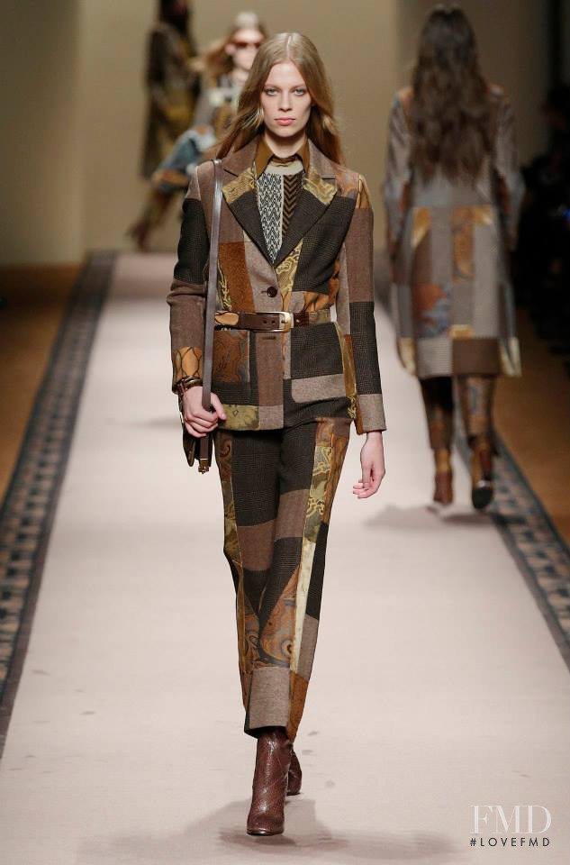 Lexi Boling featured in  the Etro fashion show for Autumn/Winter 2015
