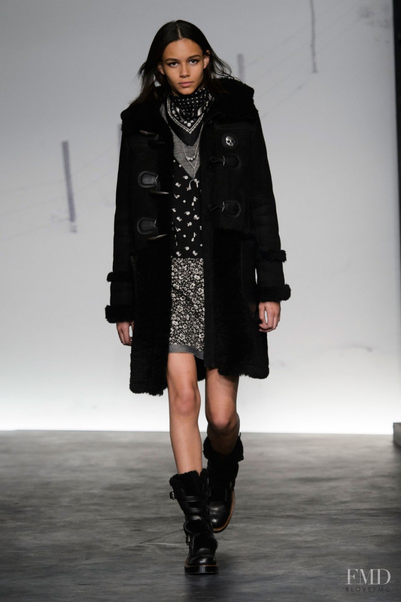 Binx Walton featured in  the Coach fashion show for Autumn/Winter 2015
