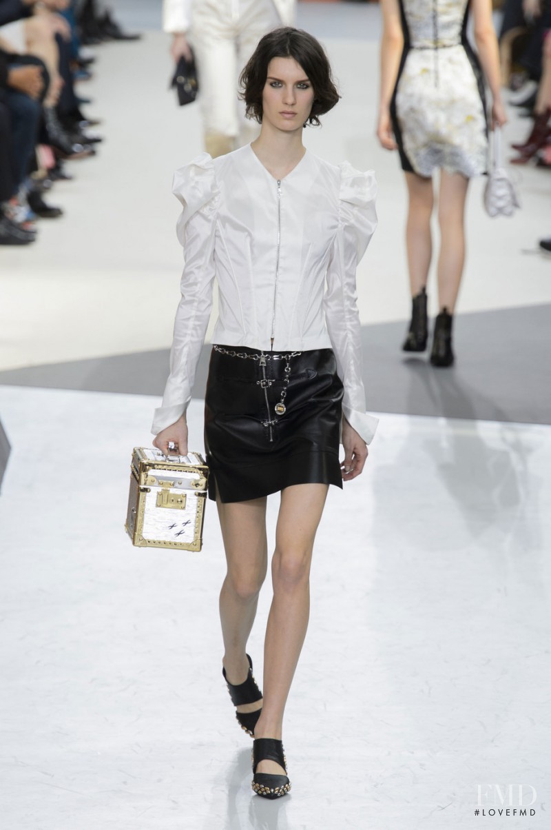 Marte Mei van Haaster featured in  the Louis Vuitton fashion show for Autumn/Winter 2015