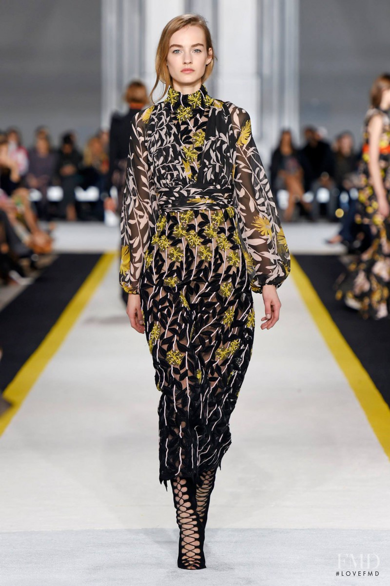 Maartje Verhoef featured in  the Giambattista Valli fashion show for Autumn/Winter 2015