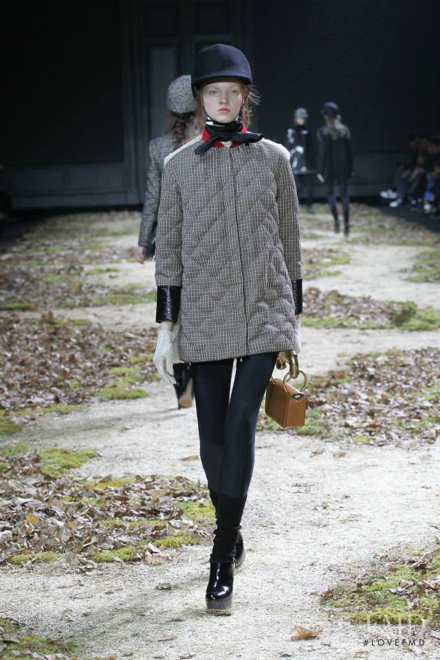 Moncler Gamme Rouge fashion show for Autumn/Winter 2015