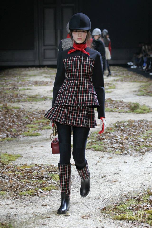 Tako Natsvlishvili featured in  the Moncler Gamme Rouge fashion show for Autumn/Winter 2015