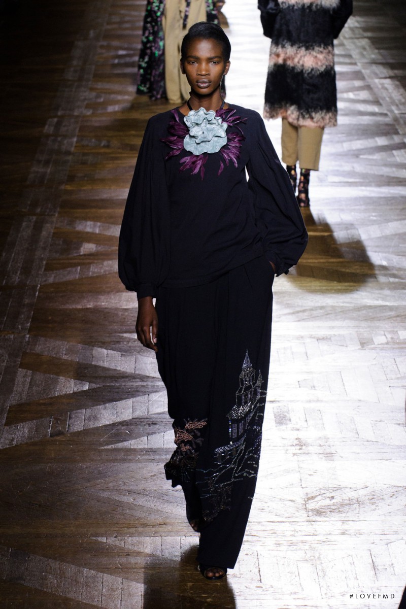 Aamito Stacie Lagum featured in  the Dries van Noten fashion show for Autumn/Winter 2015