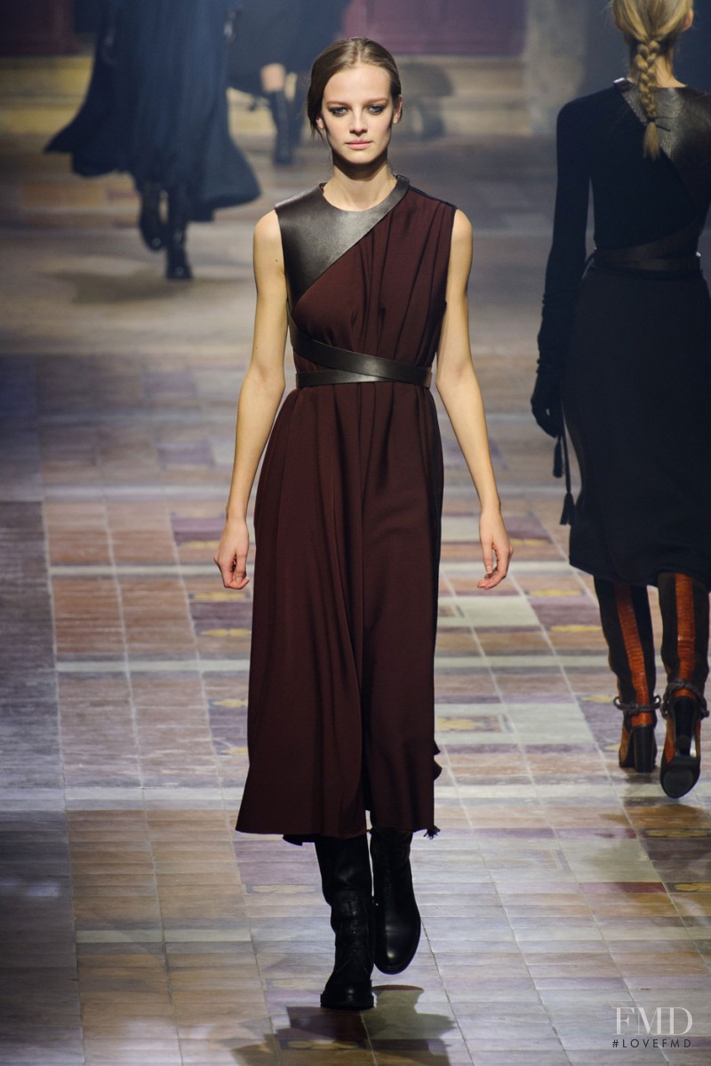Ine Neefs featured in  the Lanvin fashion show for Autumn/Winter 2015