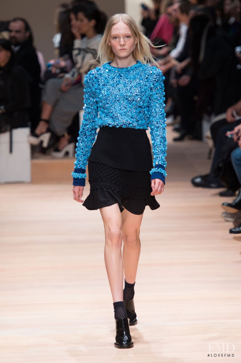 Maja Salamon featured in  the Carven fashion show for Autumn/Winter 2015