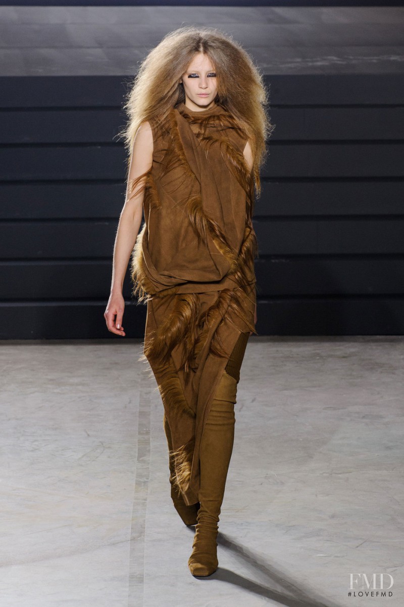 Melina Gesto featured in  the Rick Owens Sphinx fashion show for Autumn/Winter 2015