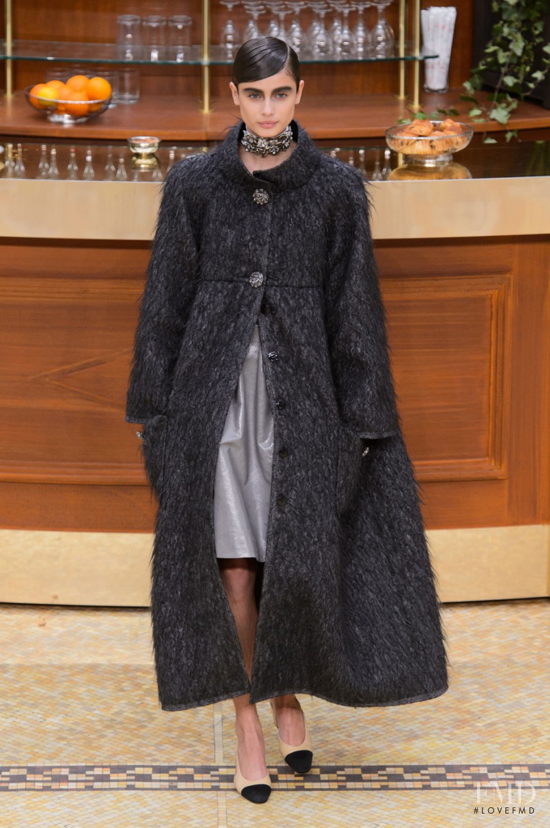 Taylor Hill featured in  the Chanel fashion show for Autumn/Winter 2015
