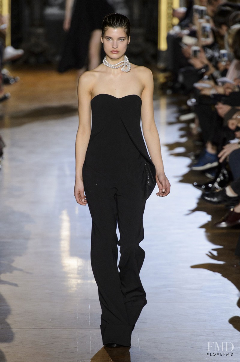 Julia van Os featured in  the Stella McCartney fashion show for Autumn/Winter 2015