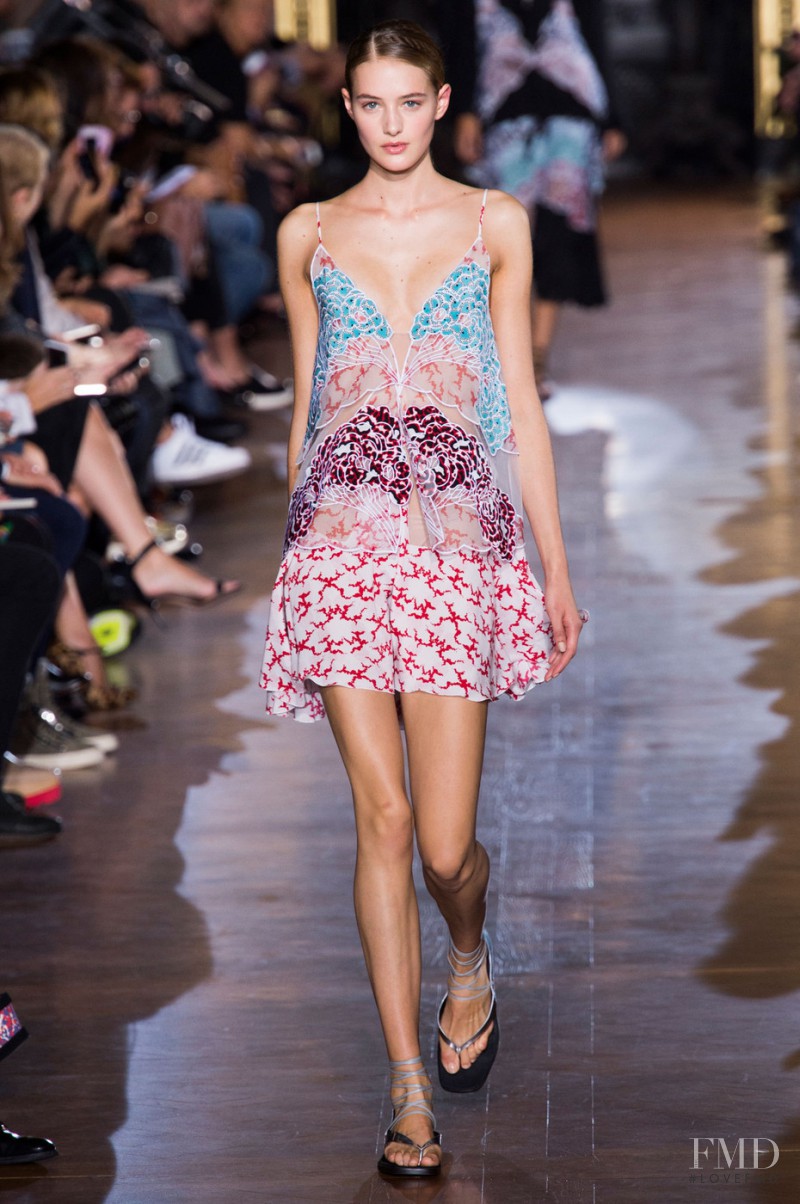 Sanne Vloet featured in  the Stella McCartney fashion show for Spring/Summer 2015