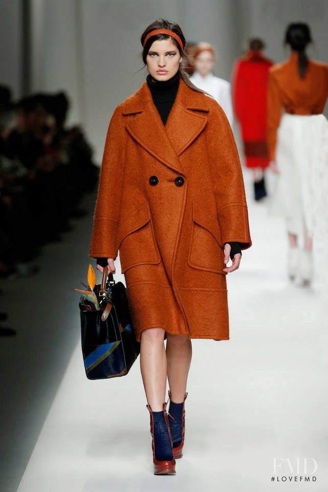 Julia van Os featured in  the Fendi fashion show for Autumn/Winter 2015