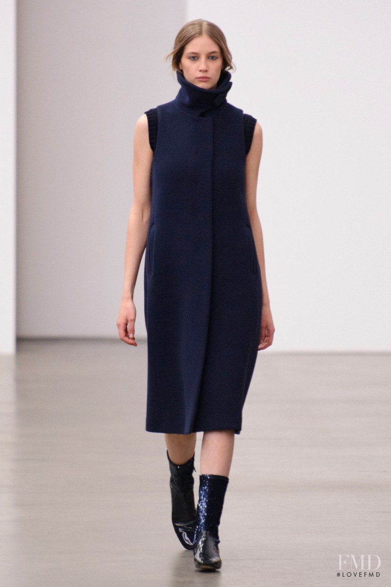Melina Gesto featured in  the Aquilano.Rimondi fashion show for Autumn/Winter 2015