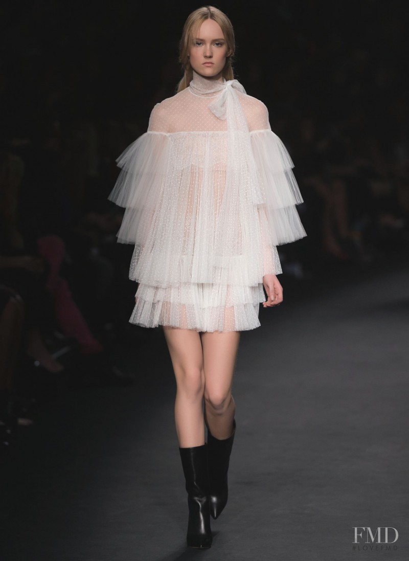 Harleth Kuusik featured in  the Valentino fashion show for Autumn/Winter 2015