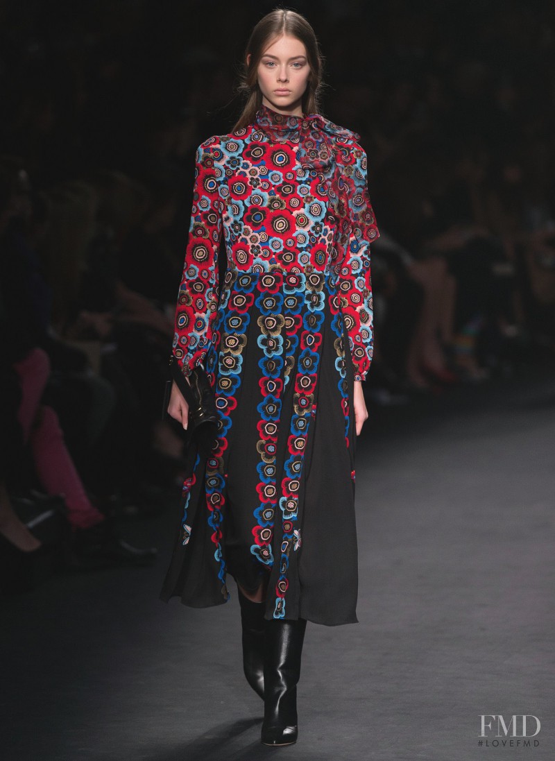 Lauren de Graaf featured in  the Valentino fashion show for Autumn/Winter 2015