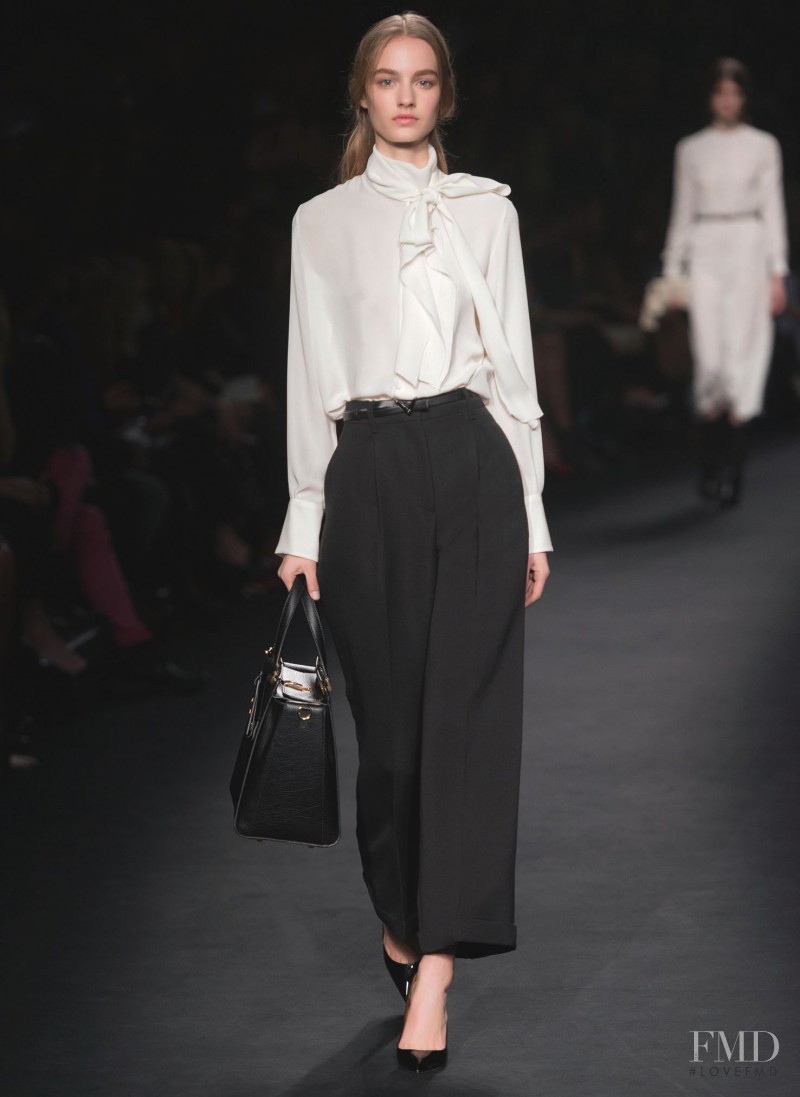 Maartje Verhoef featured in  the Valentino fashion show for Autumn/Winter 2015