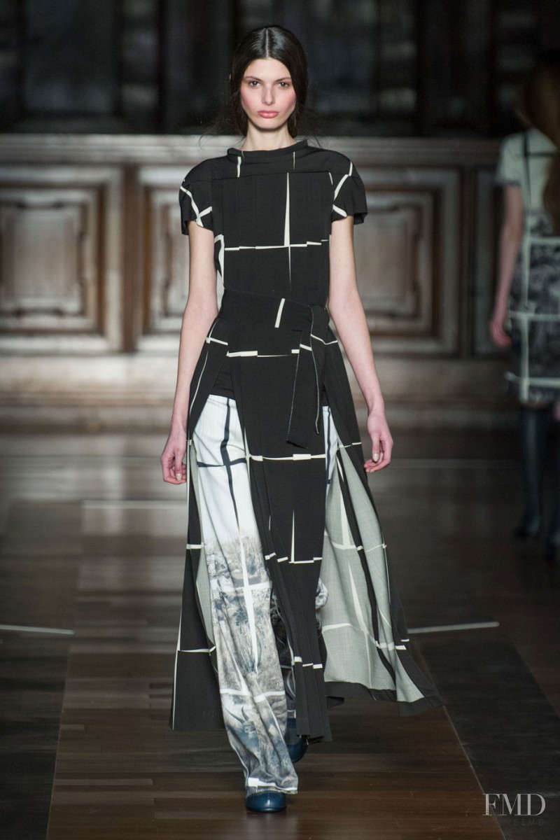 Giulia Manini featured in  the Mila Schön fashion show for Autumn/Winter 2015