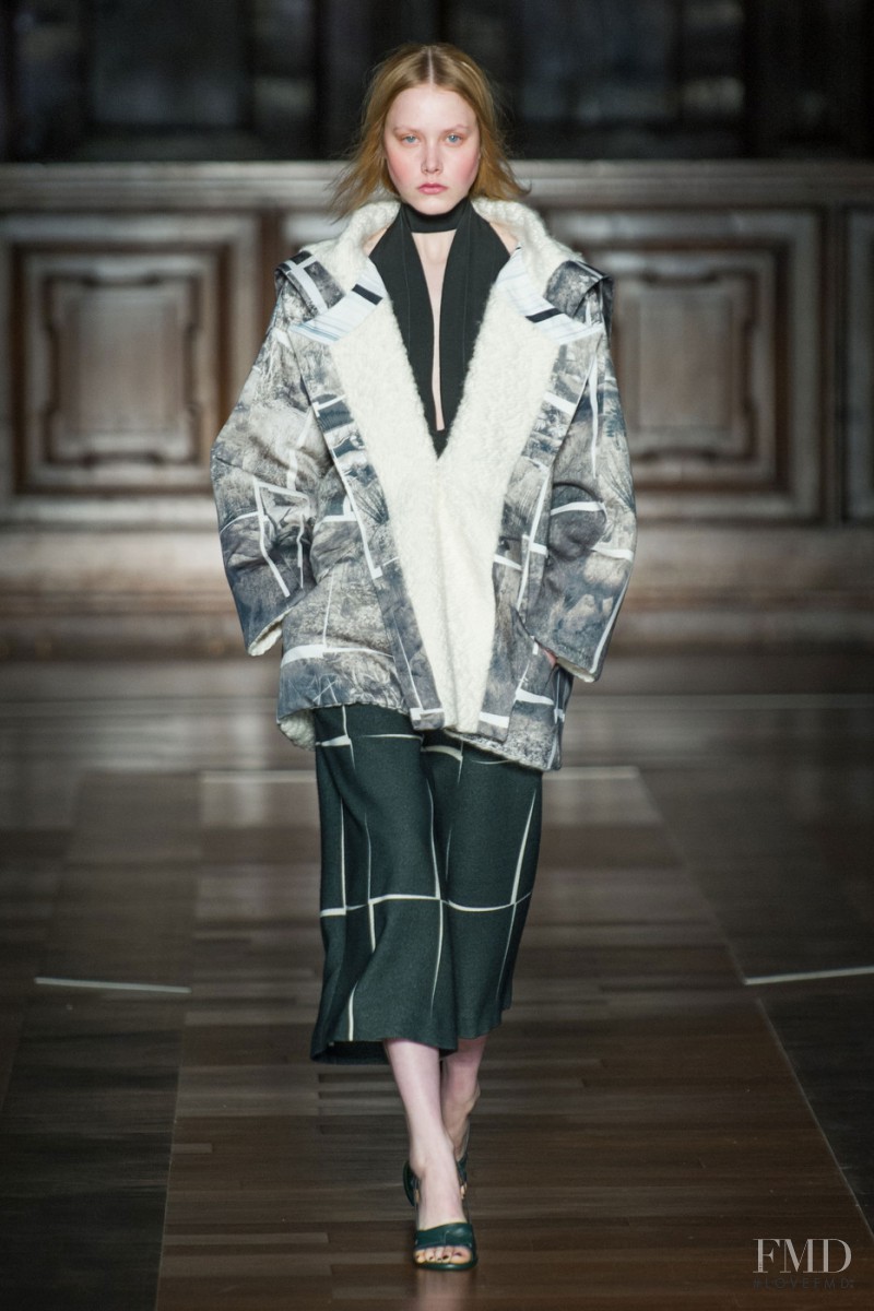 Mila Schön fashion show for Autumn/Winter 2015