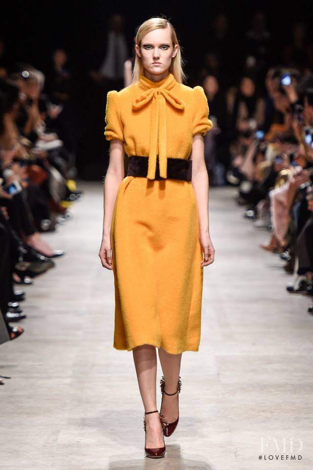 Harleth Kuusik featured in  the Rochas fashion show for Autumn/Winter 2015