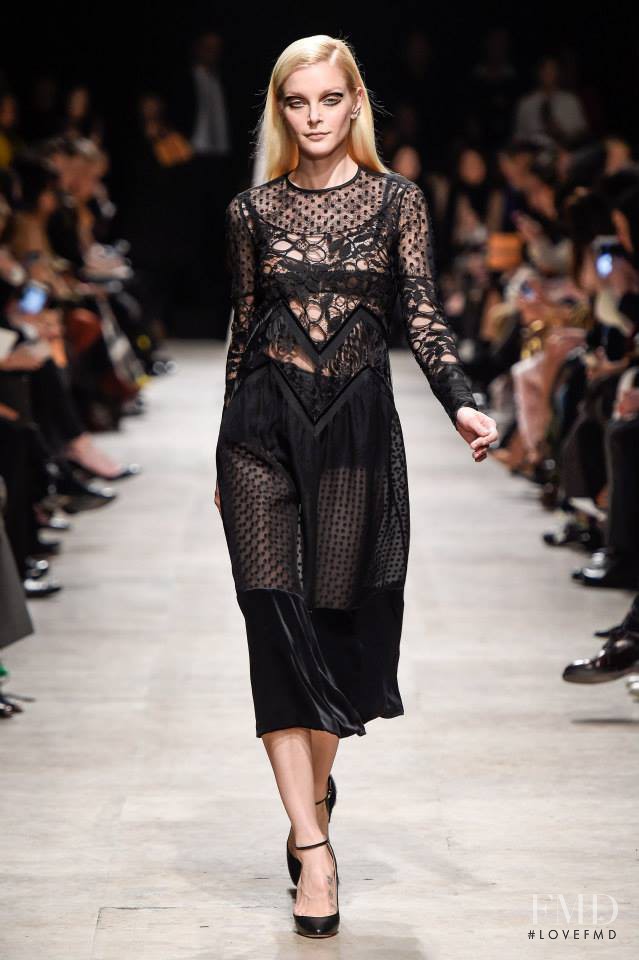 Jessica Stam featured in  the Rochas fashion show for Autumn/Winter 2015