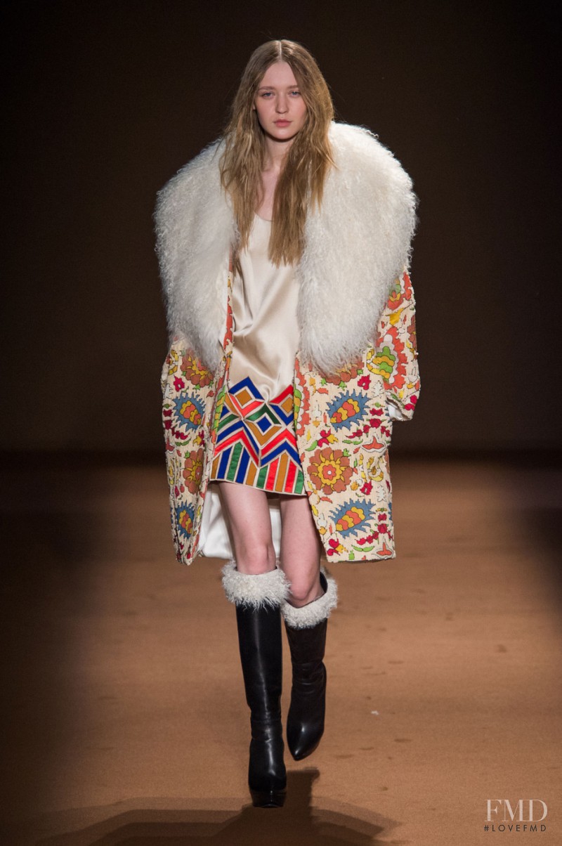 Ivana Teklic featured in  the Andrew Gn fashion show for Autumn/Winter 2015