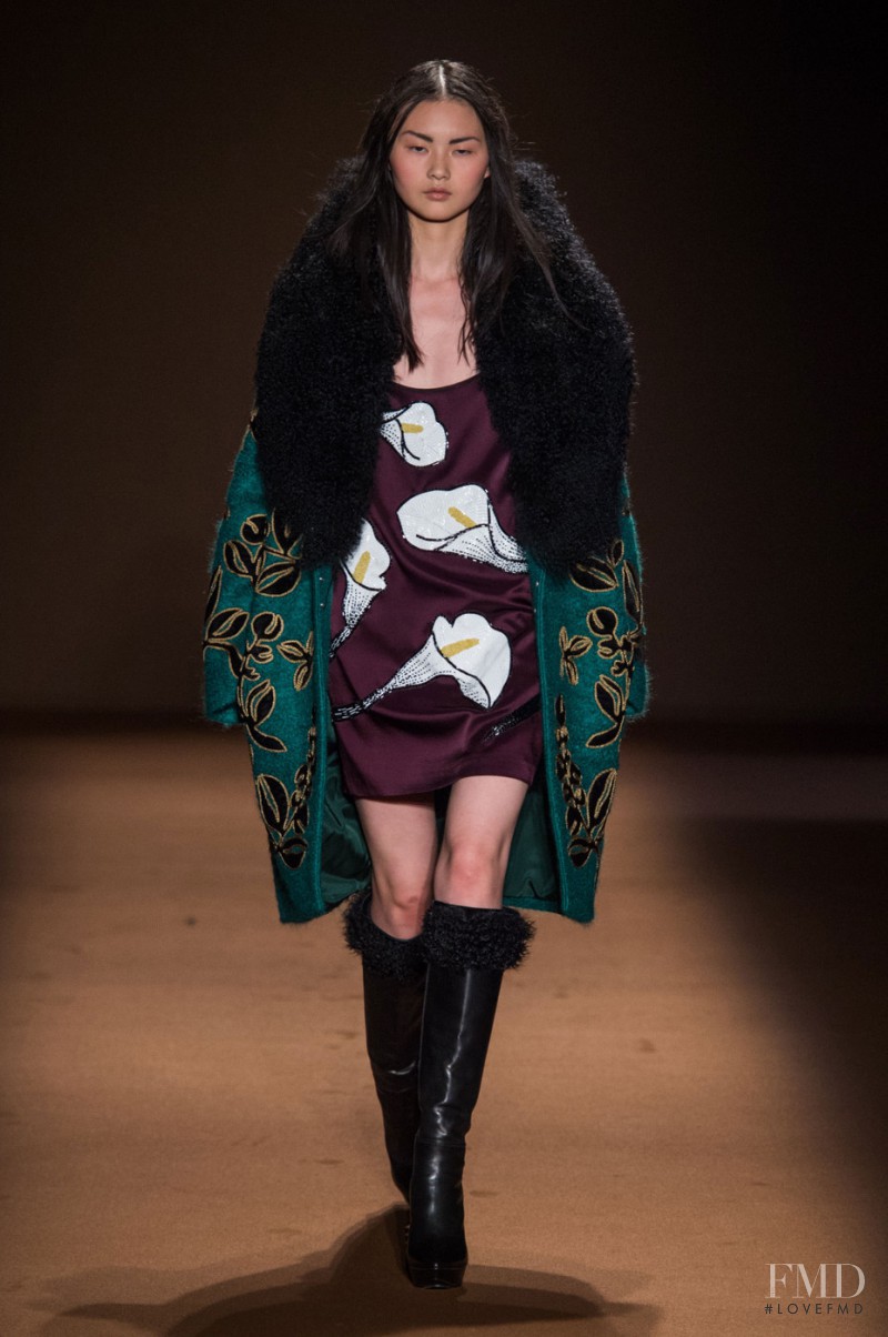 Andrew Gn fashion show for Autumn/Winter 2015