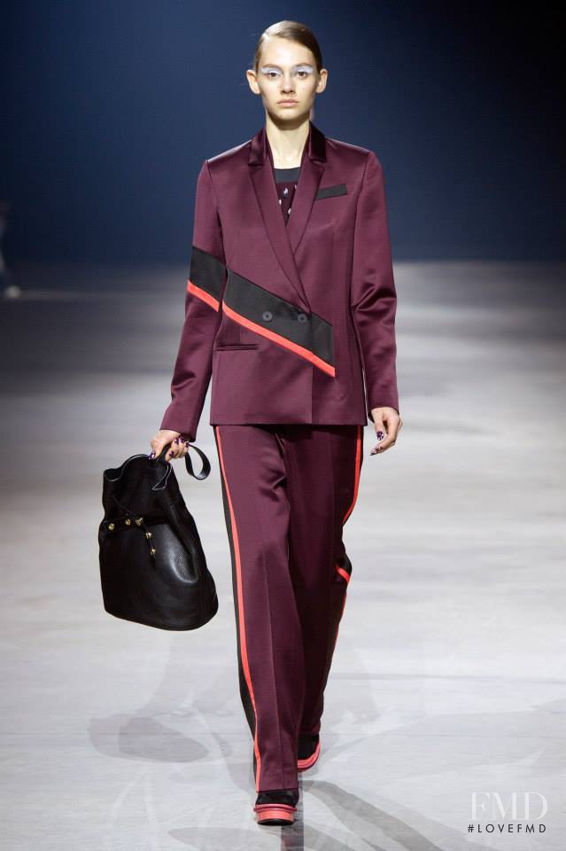 Eva Saadi Schimmel featured in  the Kenzo fashion show for Autumn/Winter 2015