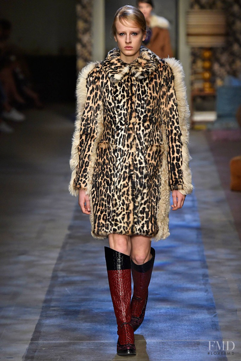 Anine Van Velzen featured in  the Erdem fashion show for Autumn/Winter 2015