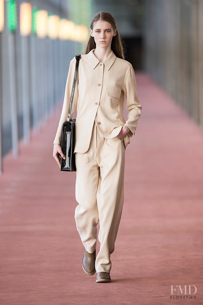 Anita Zet featured in  the Christophe Lemaire fashion show for Autumn/Winter 2015