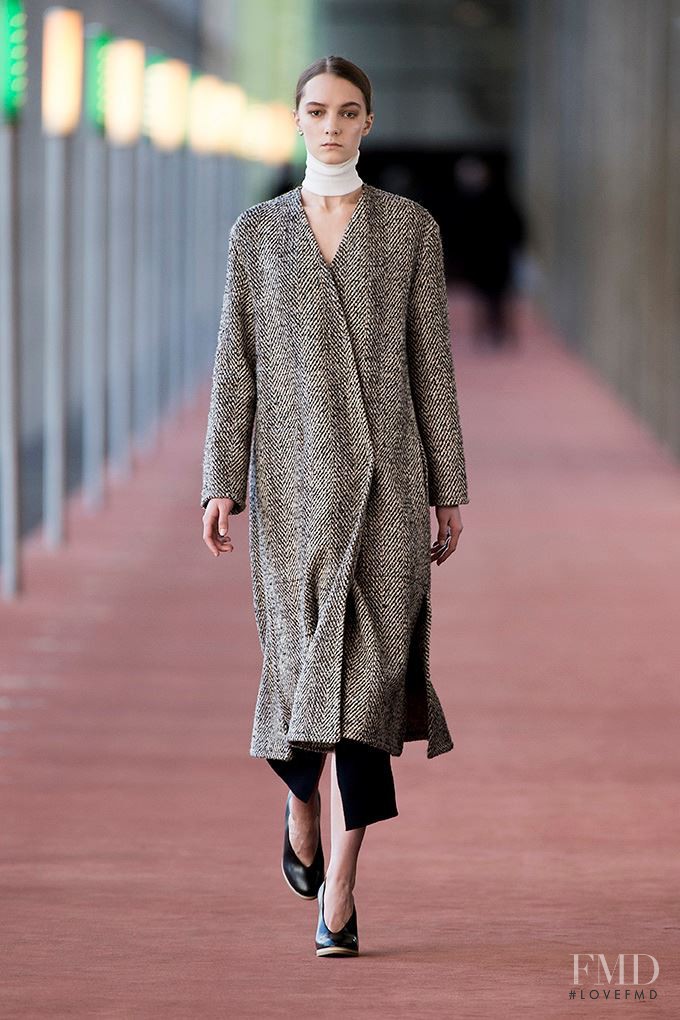 Irina Liss featured in  the Christophe Lemaire fashion show for Autumn/Winter 2015