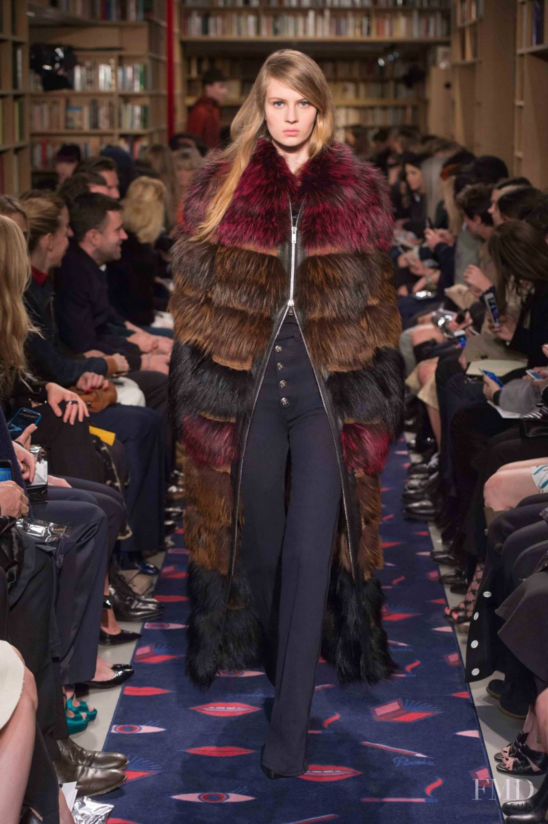 Florence Kosky featured in  the Sonia Rykiel fashion show for Autumn/Winter 2015