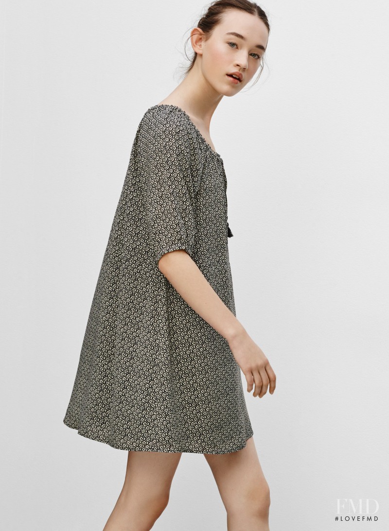 Elizabeth Davison featured in  the Aritzia catalogue for Spring/Summer 2015