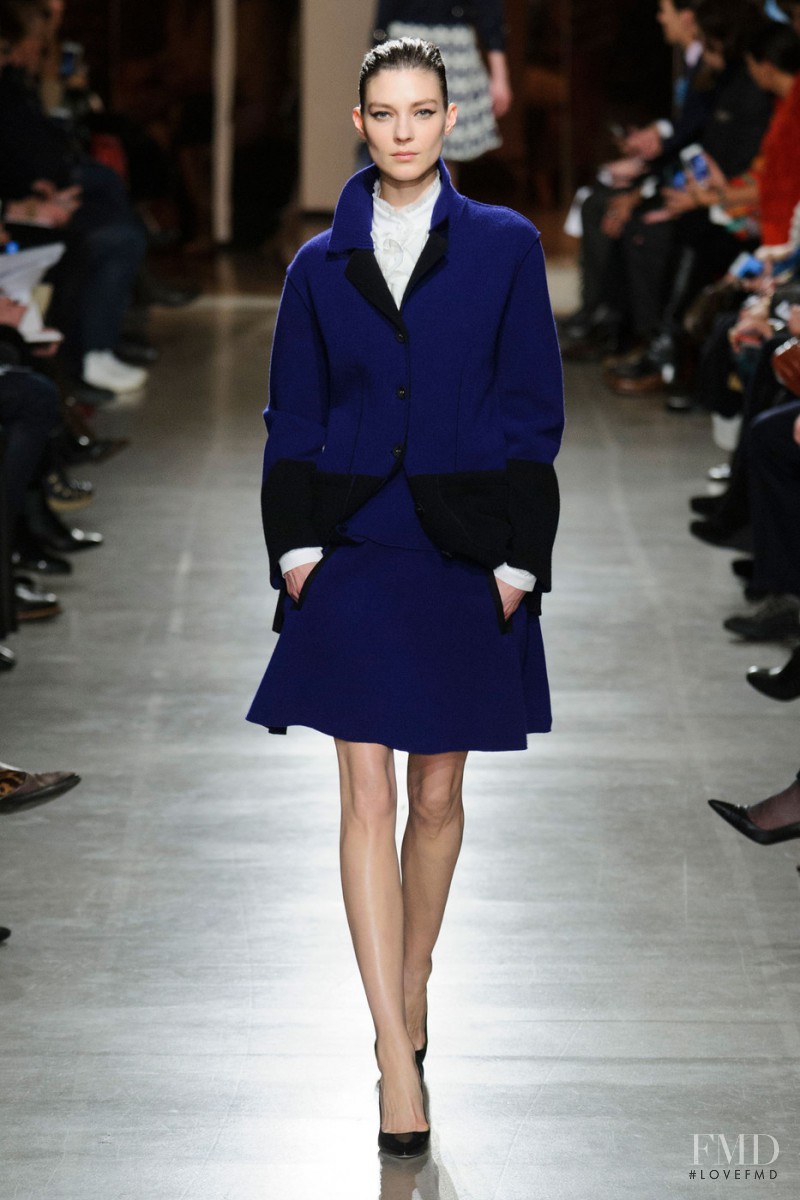 Kati Nescher featured in  the Oscar de la Renta fashion show for Autumn/Winter 2015