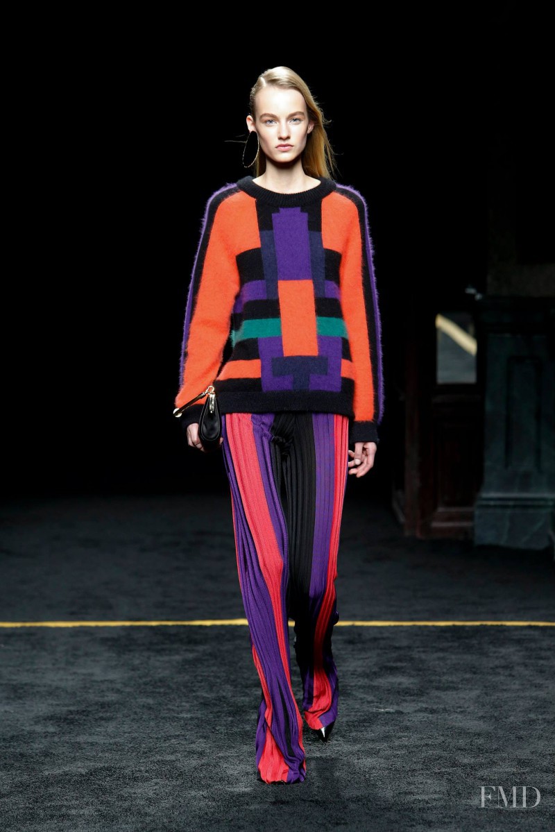 Maartje Verhoef featured in  the Balmain fashion show for Autumn/Winter 2015