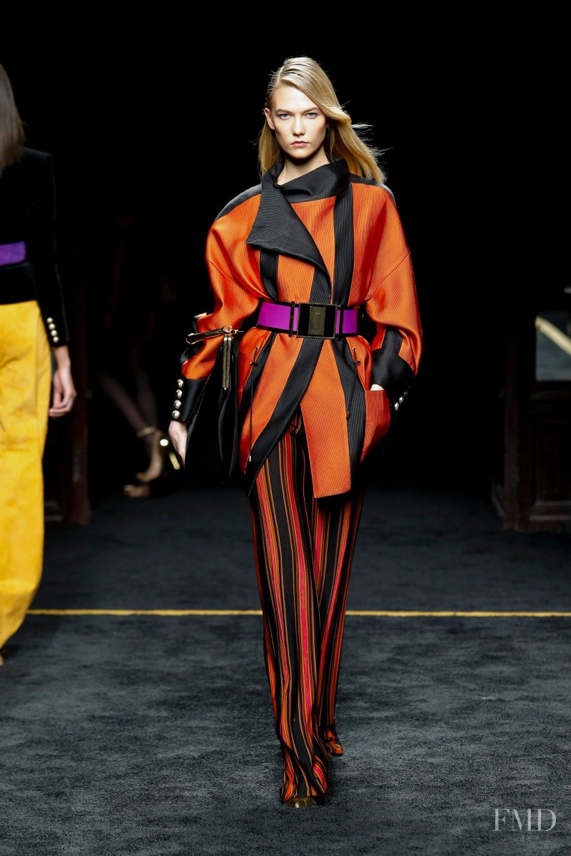 Karlie Kloss featured in  the Balmain fashion show for Autumn/Winter 2015