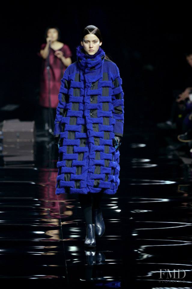 Vivienne Rohner featured in  the Issey Miyake fashion show for Autumn/Winter 2015