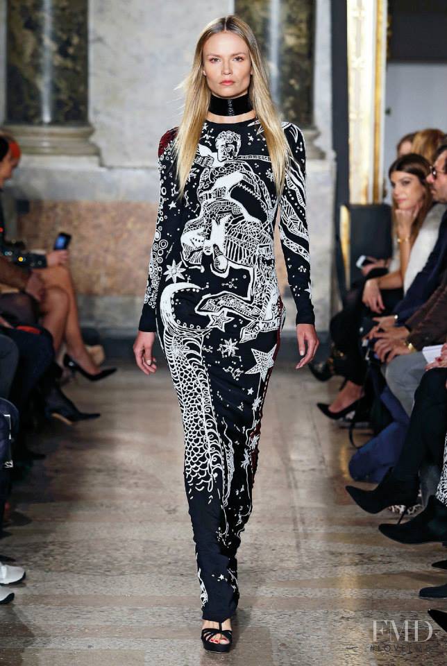 Natasha Poly featured in  the Pucci fashion show for Autumn/Winter 2015