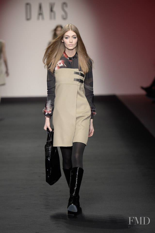 DAKS fashion show for Autumn/Winter 2015