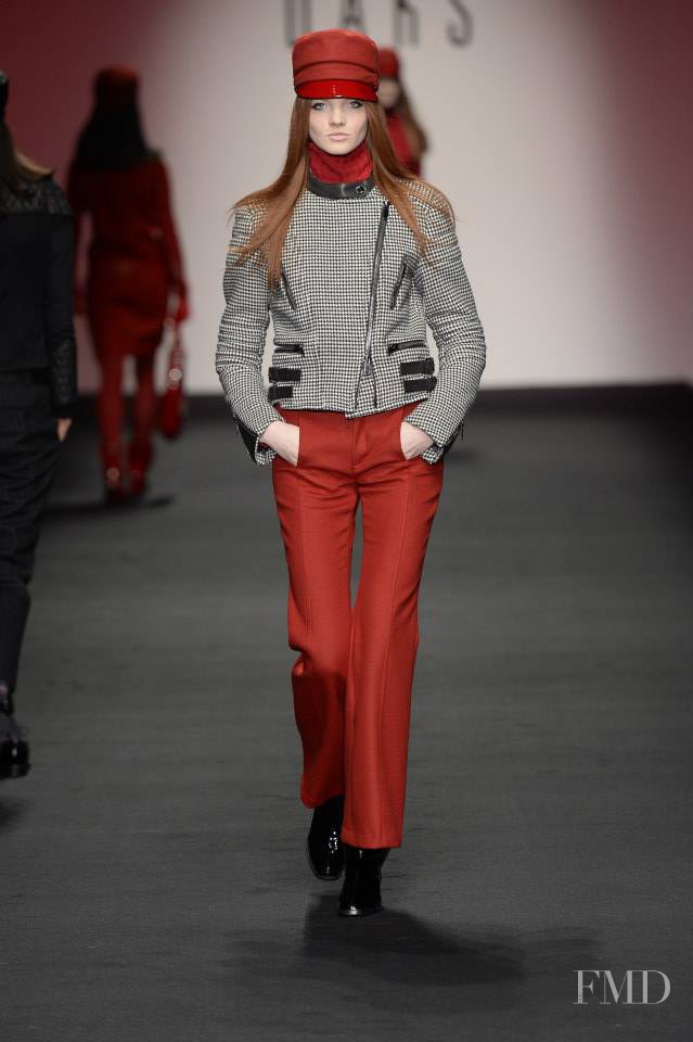 DAKS fashion show for Autumn/Winter 2015