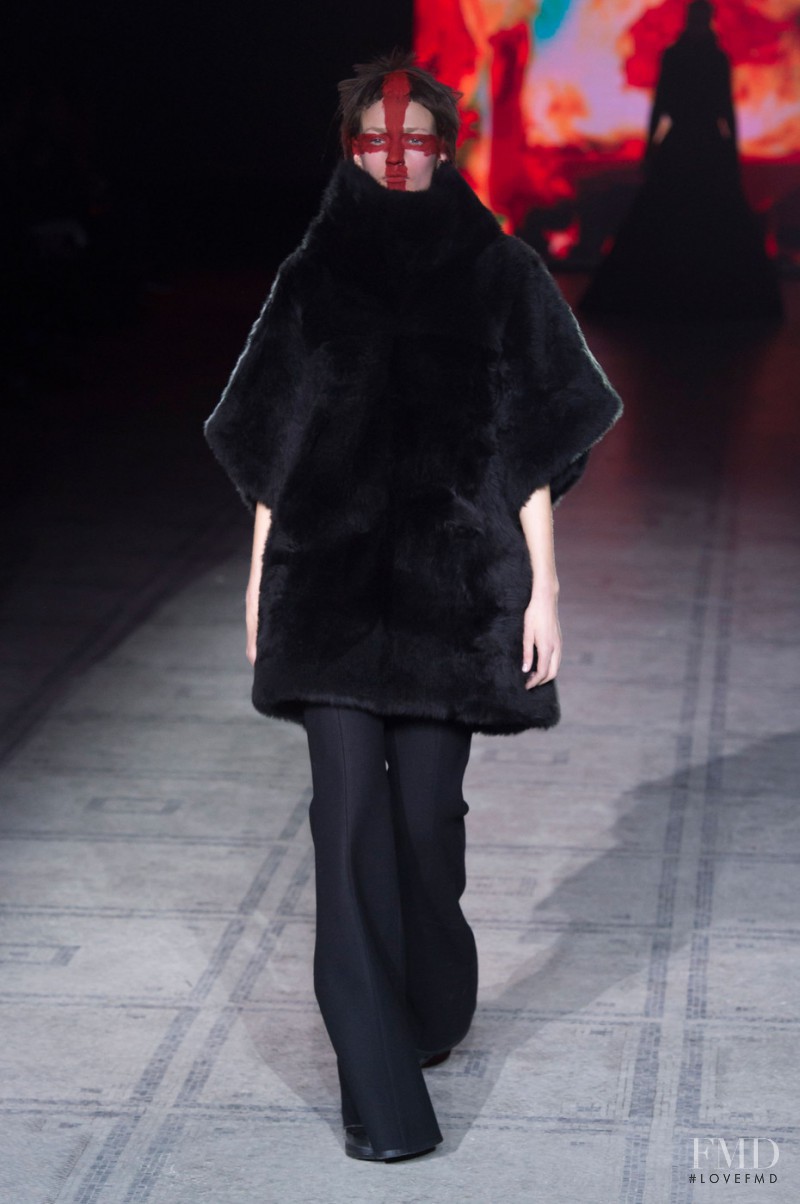 Gareth Pugh fashion show for Autumn/Winter 2015